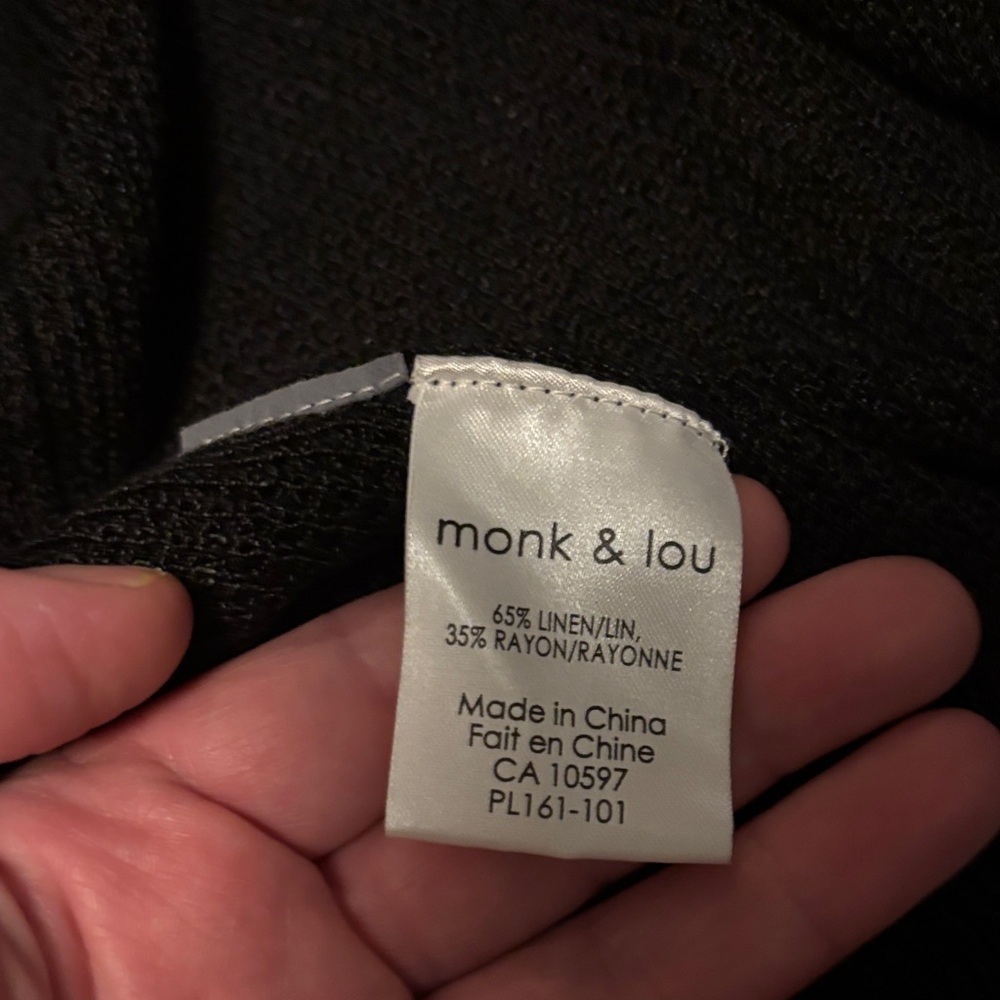 Monk & Lou Elegant Black Women's Sweater - Picture 8 of 8